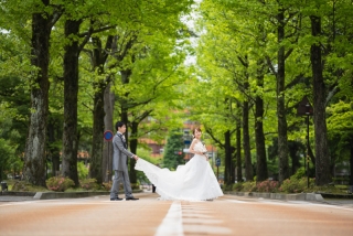 温かくなって来ました。金沢の洋館・公園でのドレスロケーション撮影はいかがですか！