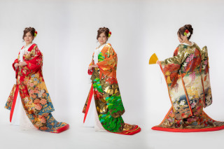 新しく打掛が入荷！好評の衣裳のバリエーションが更にＵＰ！全て追加料金無料！