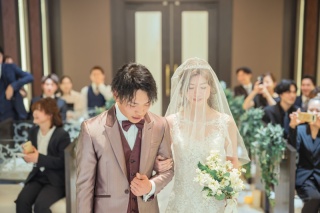 【挙式＋フォトウェディング】家族と一緒に本格結婚式＆韓国スタジオフォトプラン誕生