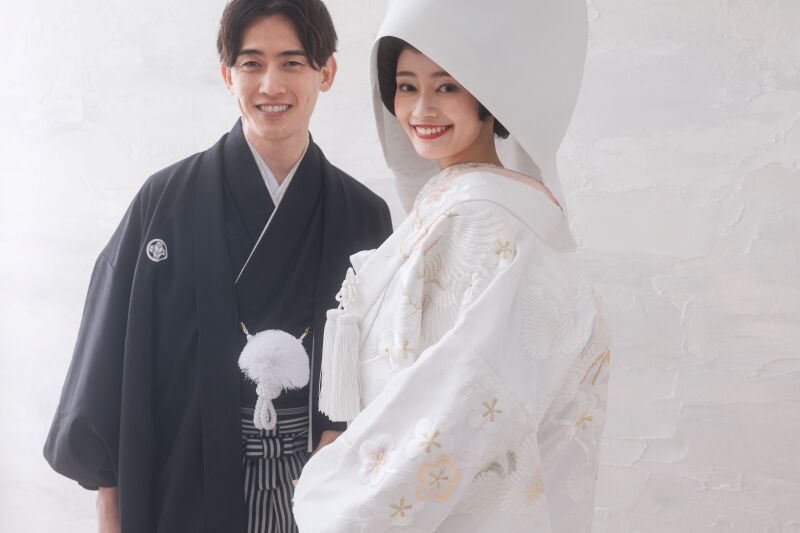 \スタジオ&ロケ両方で ドレスも和装も/