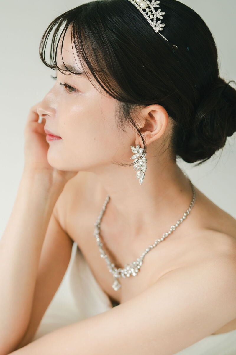 洋装のアクセサリー