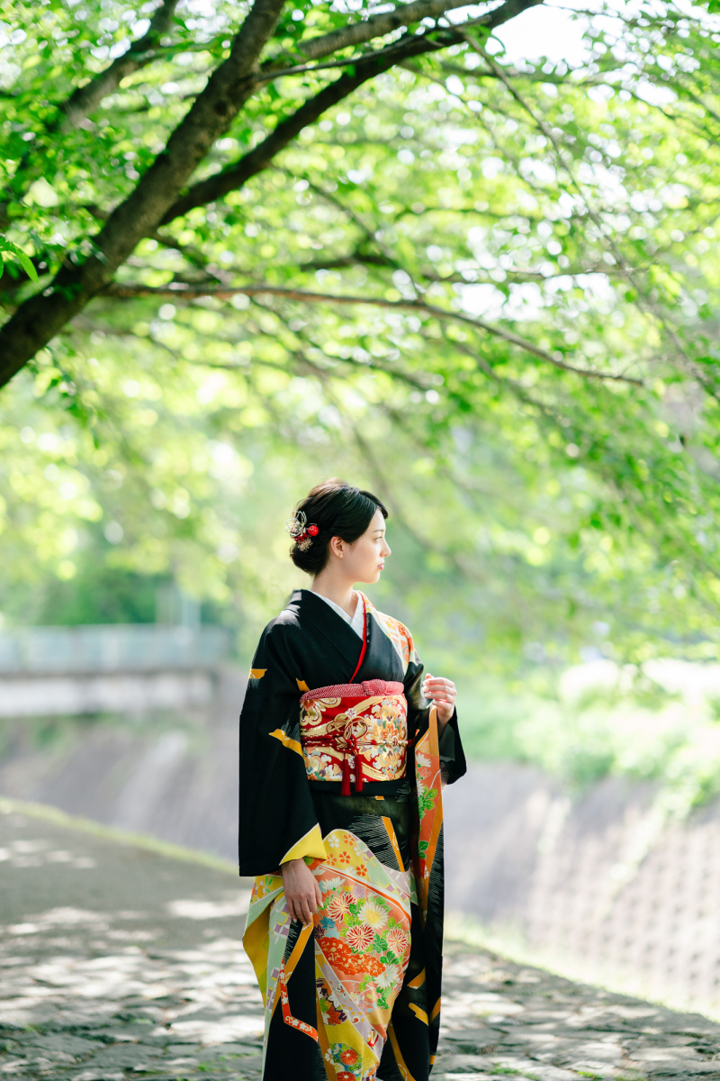 大人振袖で、婚礼撮影や結納フォト