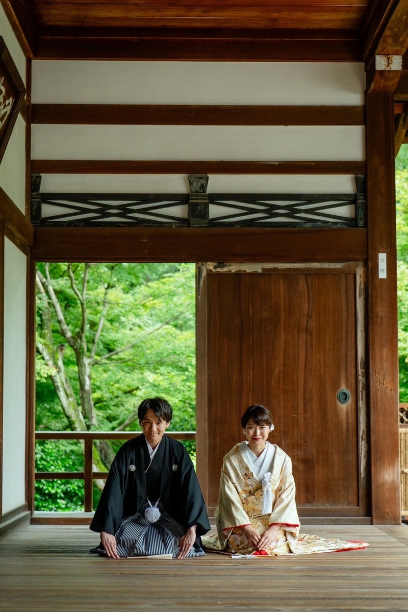 寺院で正座シーンを撮ろう！