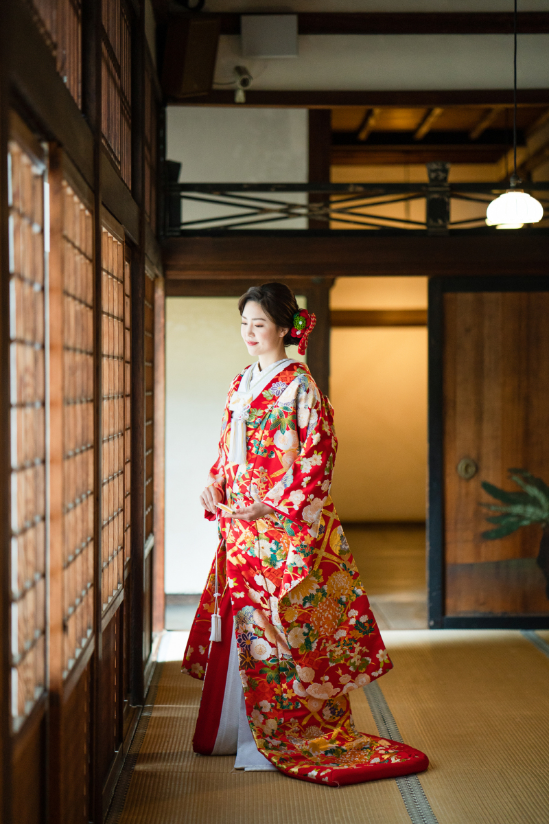 新しい衣装の着姿