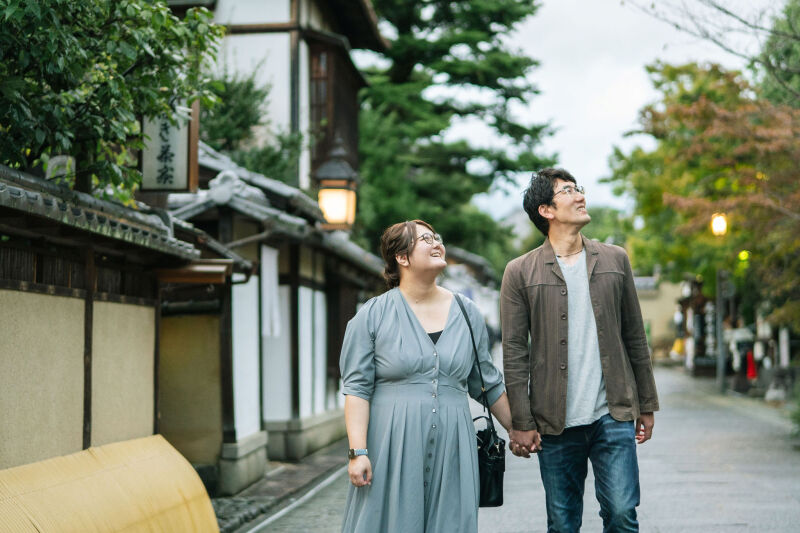 前撮りのあとに、私服デートフォト
