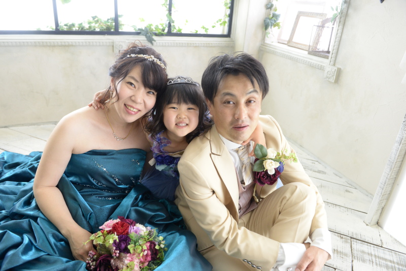 家族3人でウエディングフォト