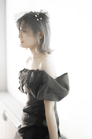 大人気のブラックドレス