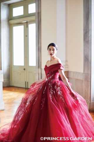 新作カラードレスのご紹介　Rouge