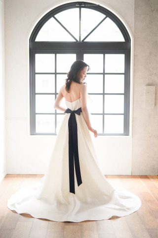 スレンダードレスも取り揃えております♪