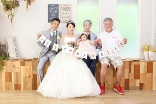 ご家族とのお写真も素敵です