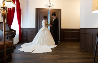 扉を明けて・・・