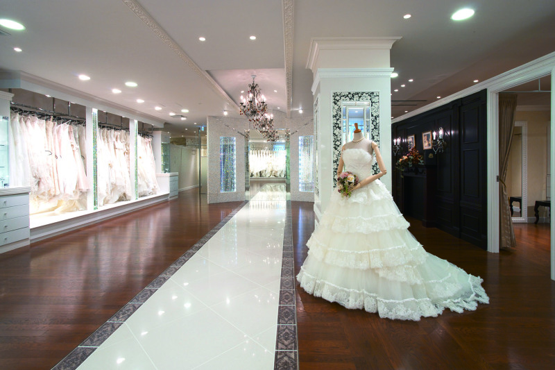 衣装試着フロアのご紹介♪