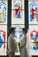 ステンドグラスに囲まれた、ここでしか残せないフォトウェディング♪