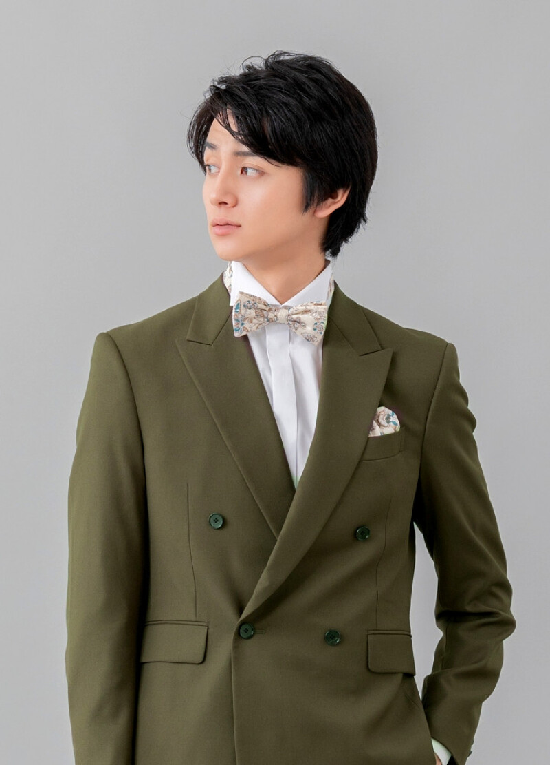 新作タキシード紹介♫ オリーブ感じる爽やかブラウンカラー!