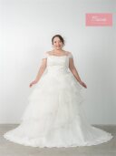 ドレスサイズは豊富にご用意♪