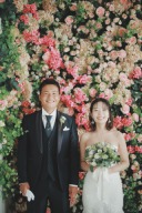 フラワーウォールをバッグに撮影♪