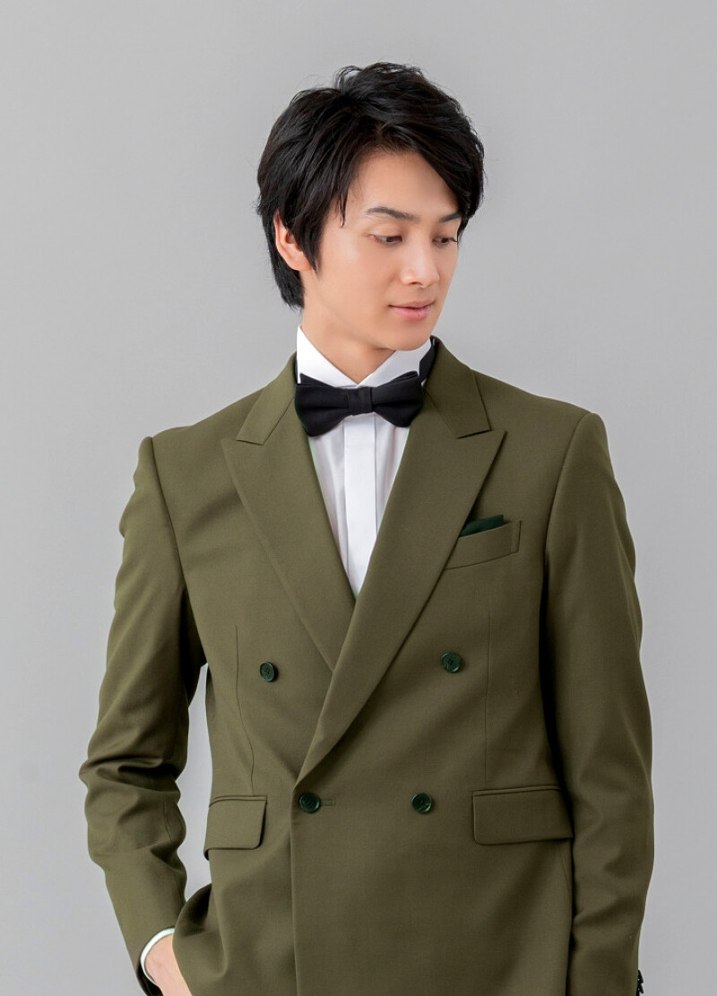 新作タキシード紹介♫ オリーブ感じる爽やかブラウンカラー!