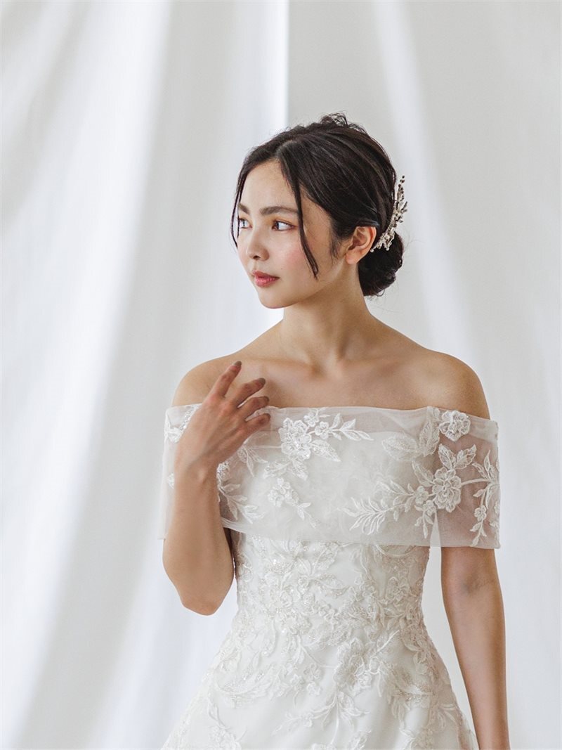 人気ウェディングドレスのご紹介♪