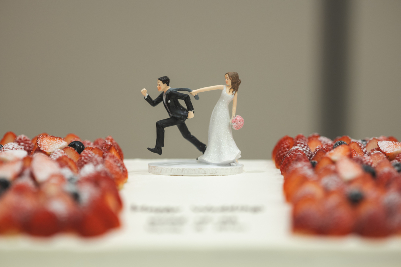 沖縄でかなえる大人数のリゾートウェディング