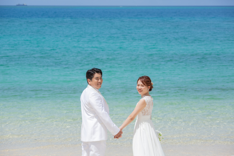 【夏のPhotoWedding♪】8月10時半撮影 チャペル&ビーチプラン☆