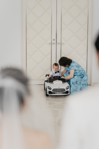 ラジコンカー入場☆