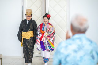 沖縄の伝統衣装「琉球」での結婚式♪