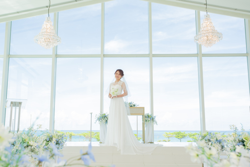 【夏のPhotoWedding♪】8月10時半撮影 チャペル&ビーチプラン☆