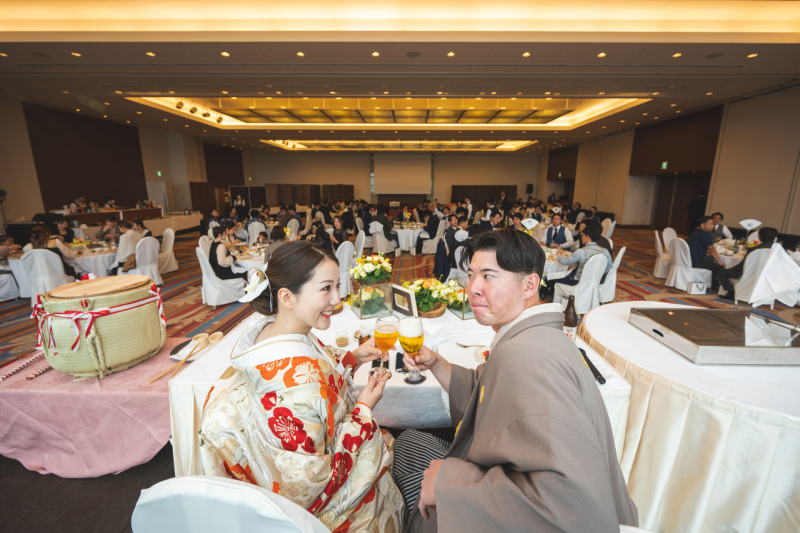 沖縄でかなえる大人数のリゾートウェディング