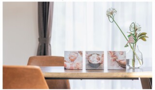 【商品紹介】大切な写真を色鮮やかに残す。透明感あるフォトフレーム「クラリス」