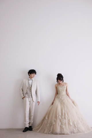 【天井高4mの開放空間】自然な表情を引き出す撮影環境のご紹介