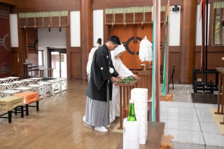 《結婚式を挙げない方必見!》結婚報告式参拝×留袖モーニングオプション