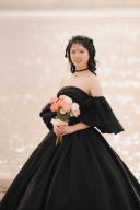 当店で人気な黒ドレス！