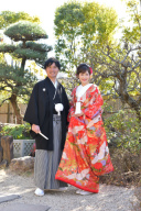 自然な表情を狙った「オフショット」