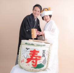 スタジオで鏡開きができま～す！！