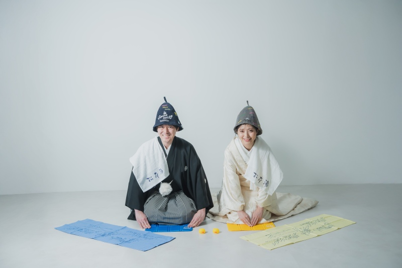 ≪趣味のアイテム持ち込み≫サウナグッズでお二人らしい写真に◎