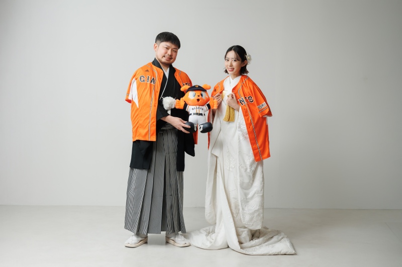 ≪趣味のアイテム持ち込み≫サウナグッズでお二人らしい写真に◎