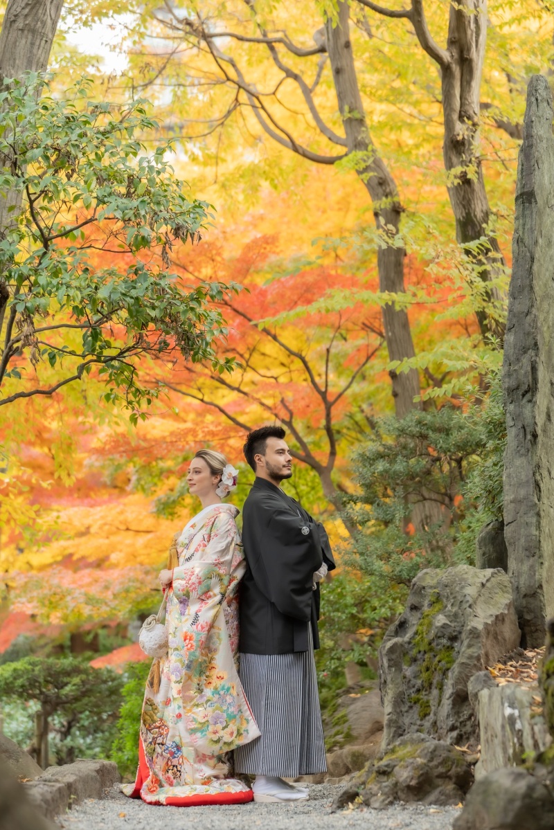 【11月下旬~12月上旬は紅葉シーズン!】旧安田庭園の紅葉フォトをご紹介♪