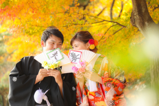 紅葉のお写真ーご予約受付中です。