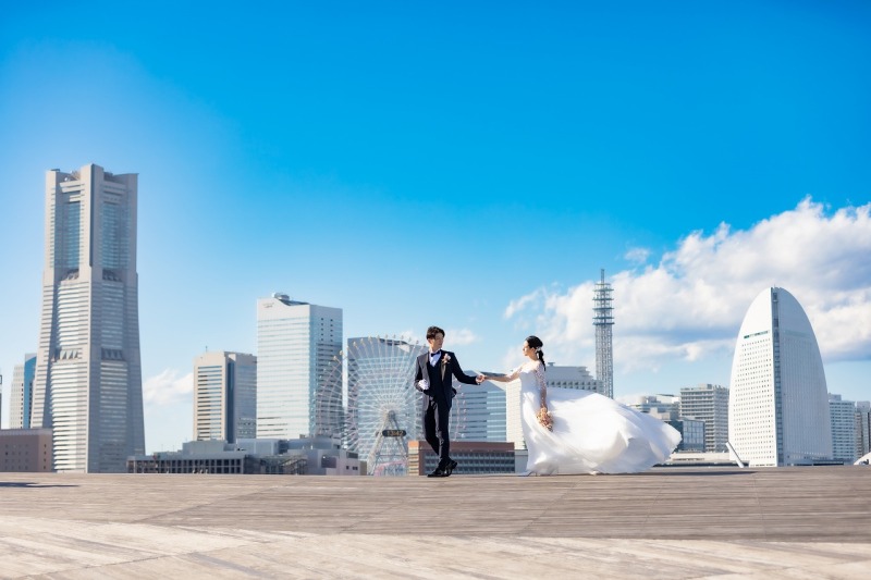 秋に挙式の方のご利用が多い夏撮影!和洋2点130,000円(洋装ナイトロケ含む)