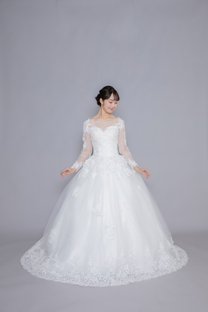 美品　桂由美　ウェディングドレス&ベール&靴&下着&手袋 美品桂由美ウェディングドレス&ベール&靴&下着&手袋