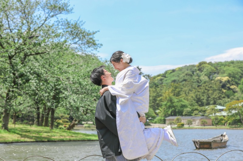 秋に挙式の方のご利用が多い夏撮影!和洋2点130,000円(洋装ナイトロケ含む)