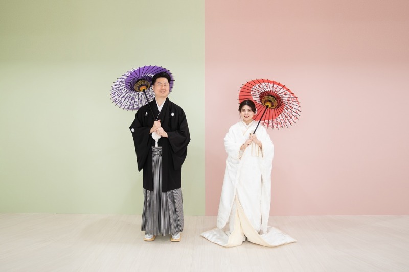 10月１８日までの撮影で新郎２着・新婦３着（和装２・洋装１）が185,000円！
