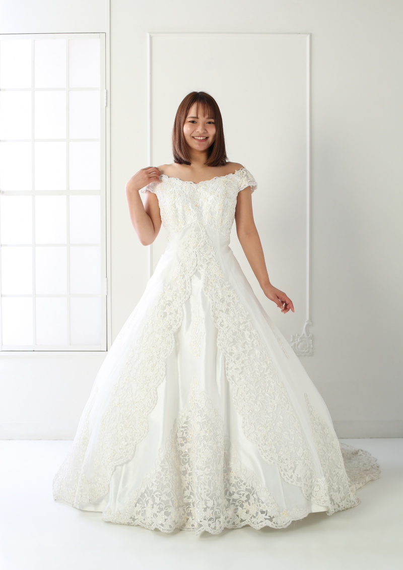 ウェディングドレスのご紹介!