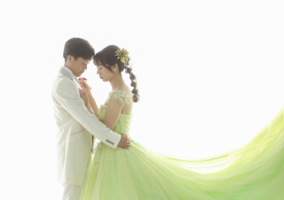 カラードレスで撮影！