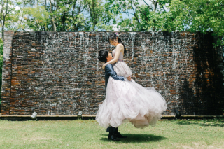 結婚式場でのロケーションフォト♥