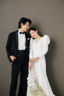 暑い日、雨の日も安心のスタジオフォトウエディング♬