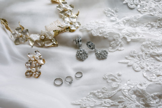 お気に入りのアイテムで素敵なウエディングフォトを♡