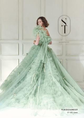 【SACHIKO TSUTSUI】のドレスで叶える撮影★