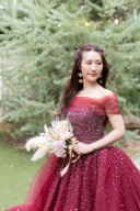 こだわりのカラードレスで♪