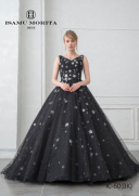 イサムモリタ人気ドレスも着れる☆☆